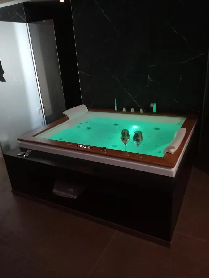 Apartment Suite Luxurya Bari