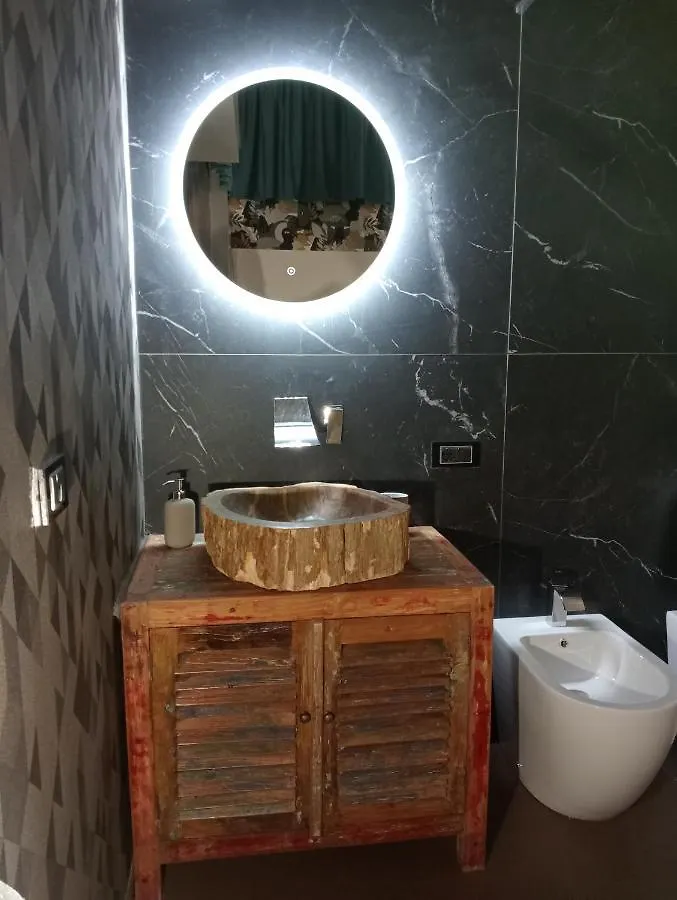 Suite Luxurya Bari Apartment