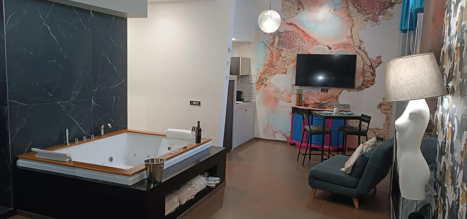 Apartment Suite Luxurya Bari