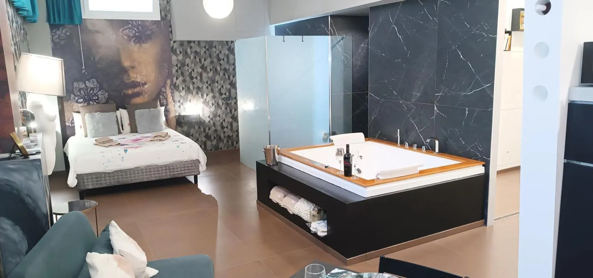 Suite Luxurya Bari Italia
